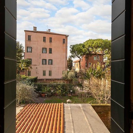 Bed And Breakfast Casa Delle Rose Lido Venezia Lido di Venezia Exterior photo