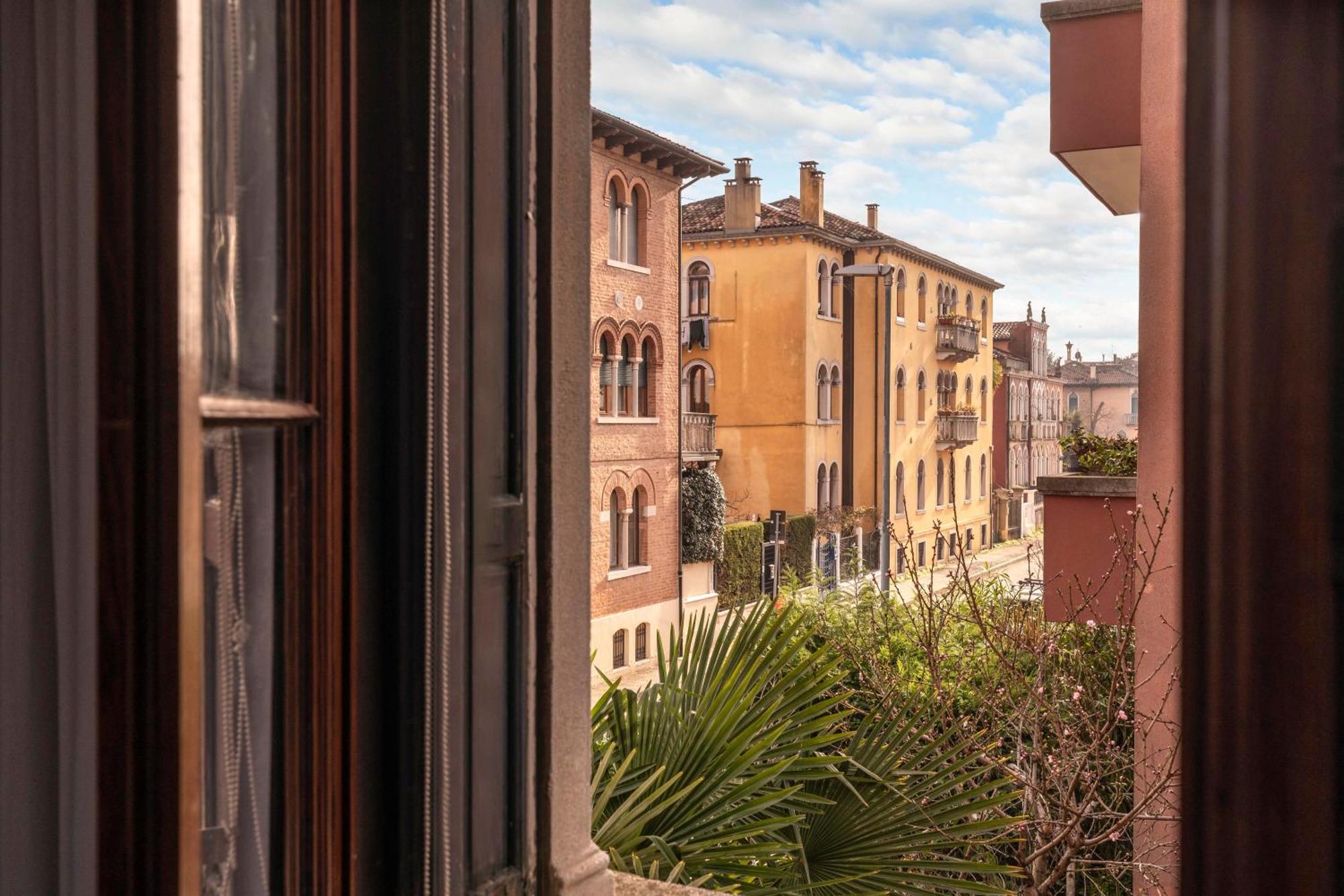 Bed And Breakfast Casa Delle Rose Lido Venezia Lido di Venezia Exterior photo
